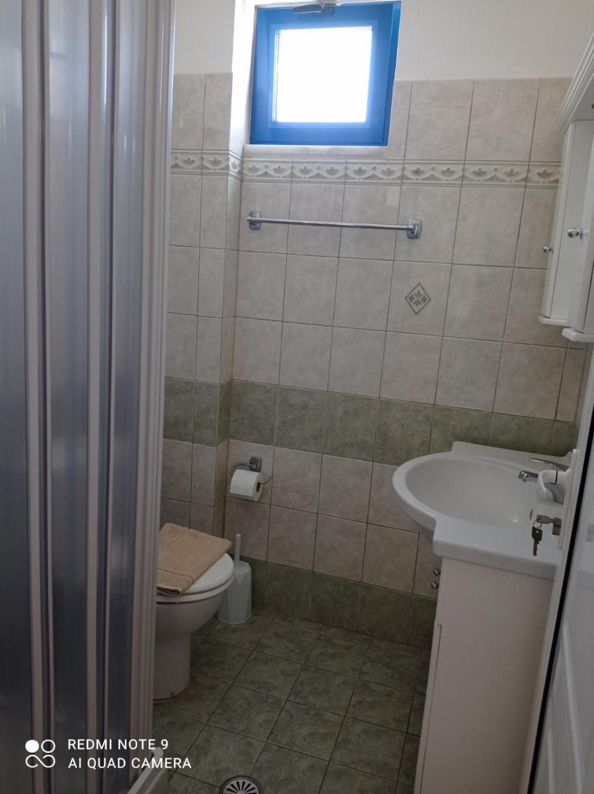 Irinoula Apartments Livadia  Dış mekan fotoğraf