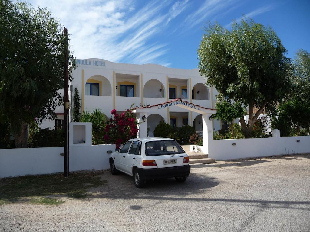Irinoula Apartments Livadia  Dış mekan fotoğraf